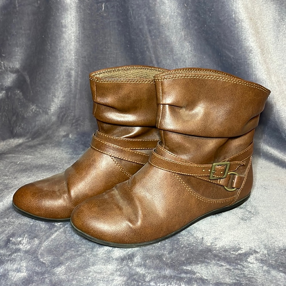 Brown Flat Boot